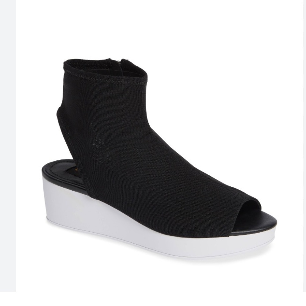 Donna Karan‎ Riviera Cutout Platform Booties. Side Zip, Stretchy Fabric Upper.